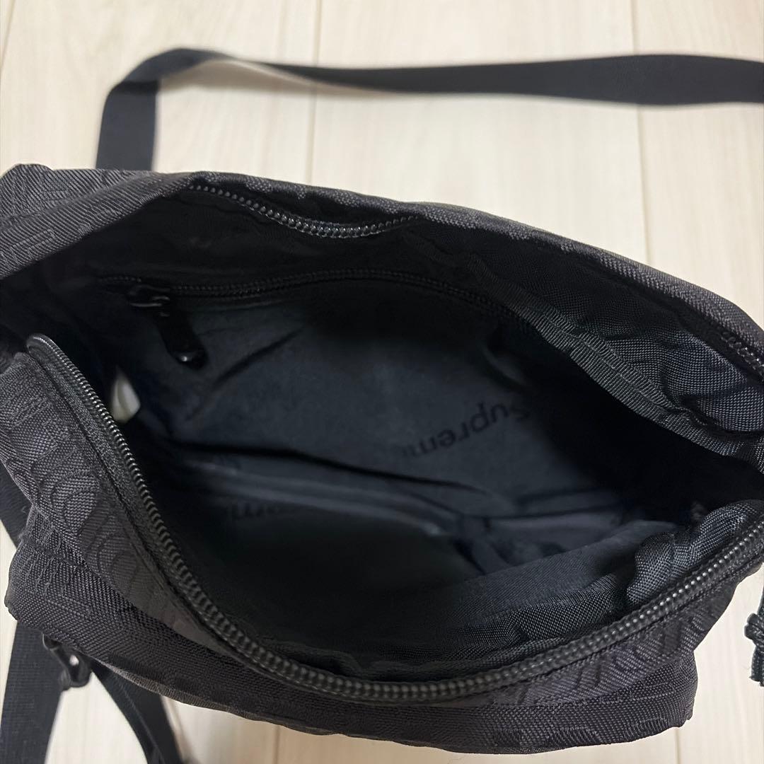 Supreme ブラック ショルダーバッグ