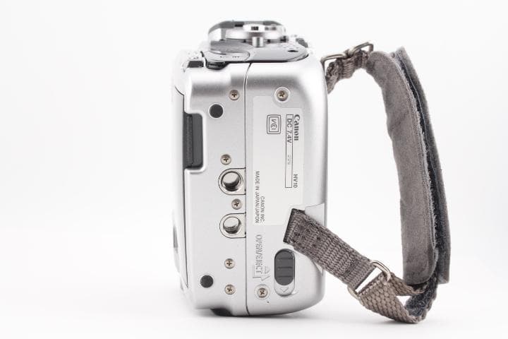 ☆極上品☆CANON iVIS アイビス HV10 ビデオカメラ ＃121