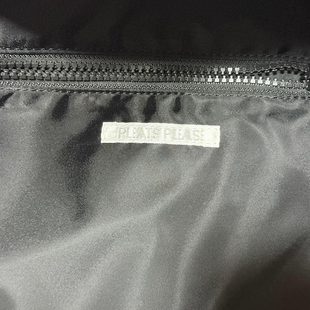 未使用✨プリーツプリーズ　イッセイミヤケ　バイアスプリーツバックパック　黒