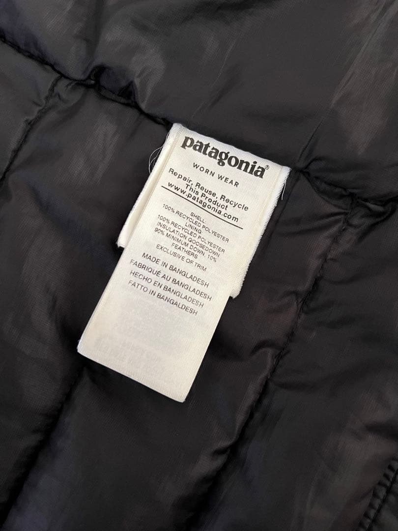 Patagonia ダウンセーターフーディー 黒 Mサイズ