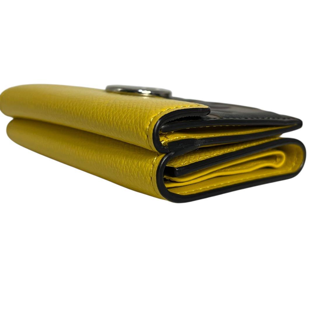 希少✨フェンディ 三つ折り財布 FFロゴ エフイズ エンボス レザー イエロー