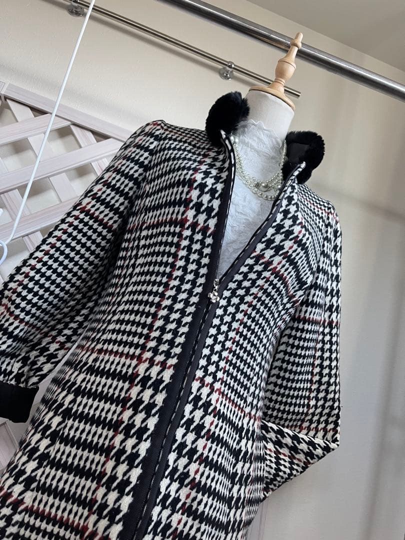 ⭐︎ M`s GRACY ⭐︎ 億ションから出てきてアウディに乗りこむオンナ