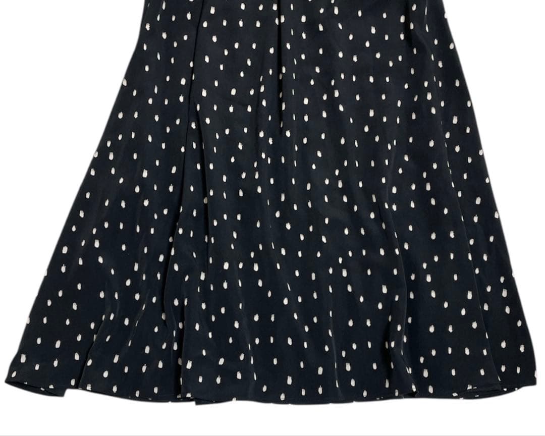 BEARDSLEプリントシャーリングワンピース