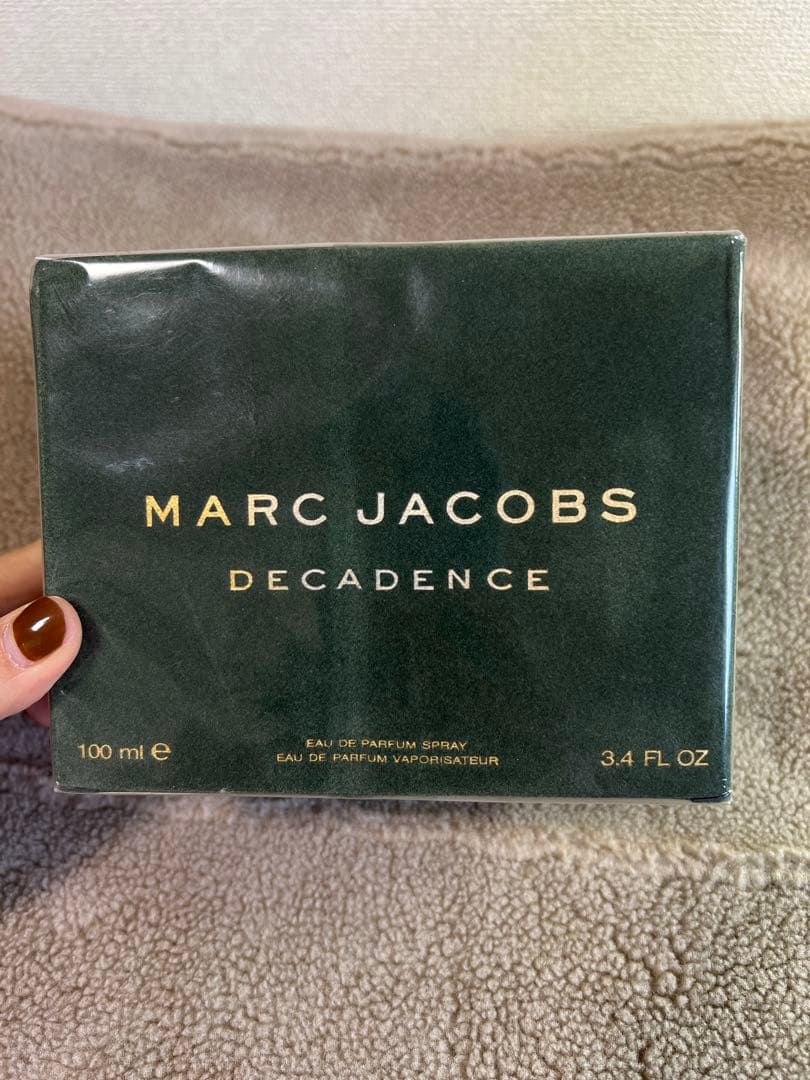 MARC JACOBS DECADENCE 100ml (新品未開封)