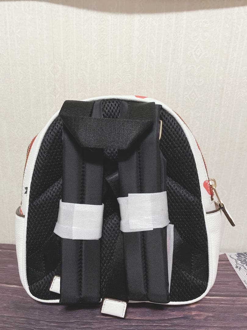 〔新品未使用〕COACH ミニリュック　ストロベリー