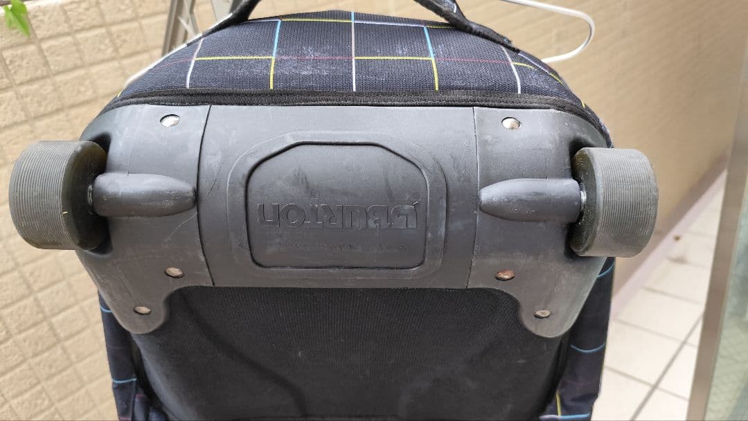 BURTONスノーボードケース 166cm　バートン キャスター付キャリー