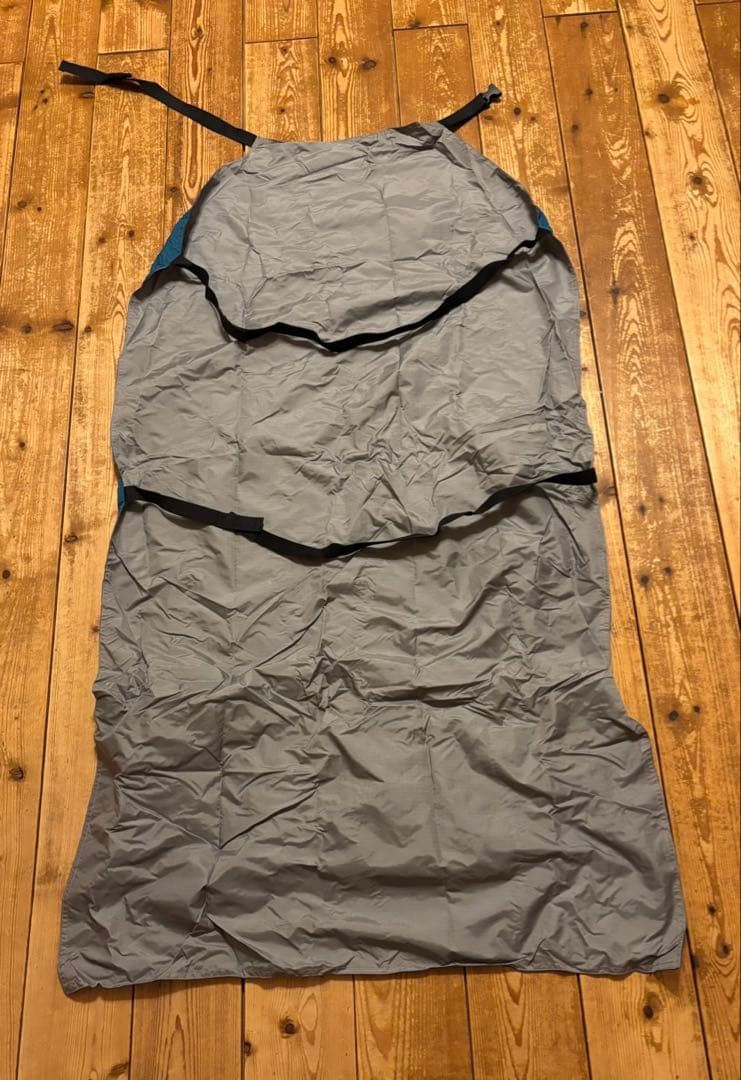 【最終価格】パウダートラックビブ、カーシートカバー　モンベル　セット価格