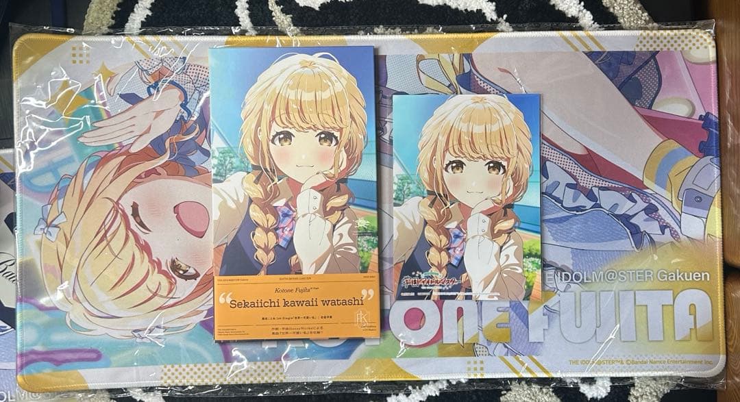 藤田ことね&初星学園debutLIVE初グッズセット