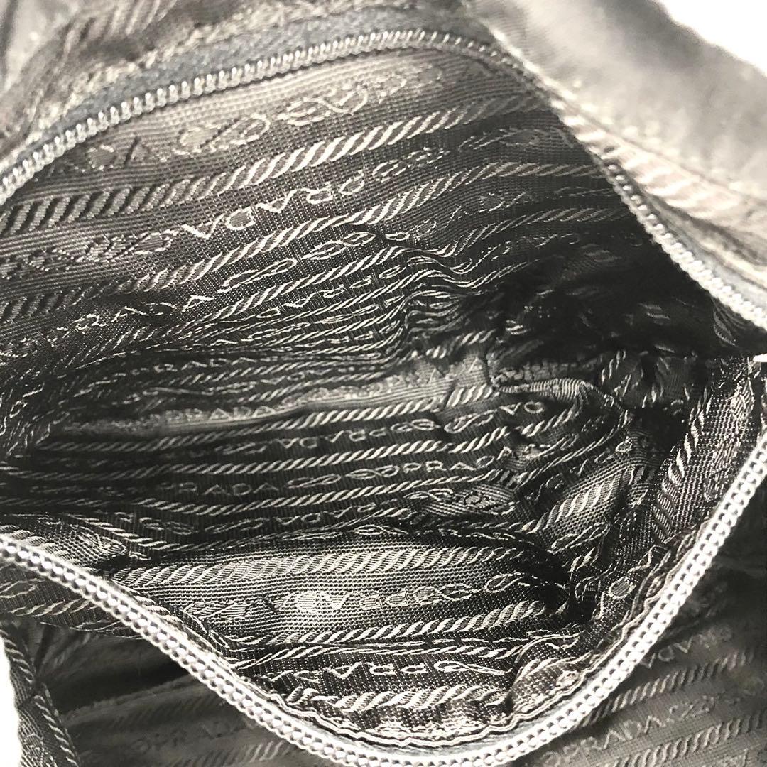 ✨美品✨プラダ リュックサック バックパック 三角ロゴプレート ナイロン レザー