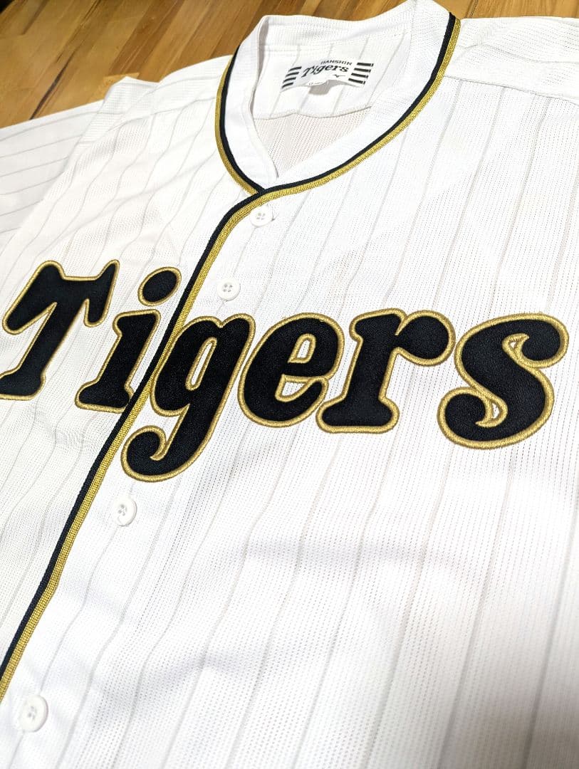 阪神タイガース　伝統の一戦ユニフォーム 　近本光司　Оサイズ