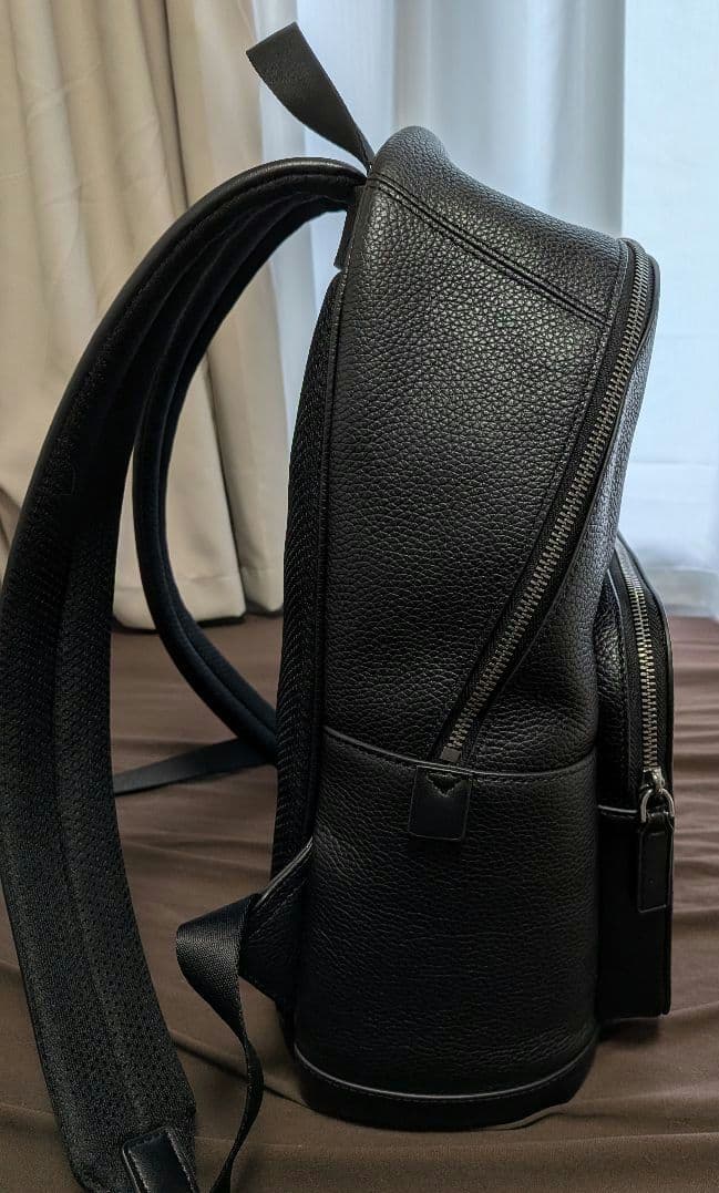 MICHAEL KORS　ブラック バックパック