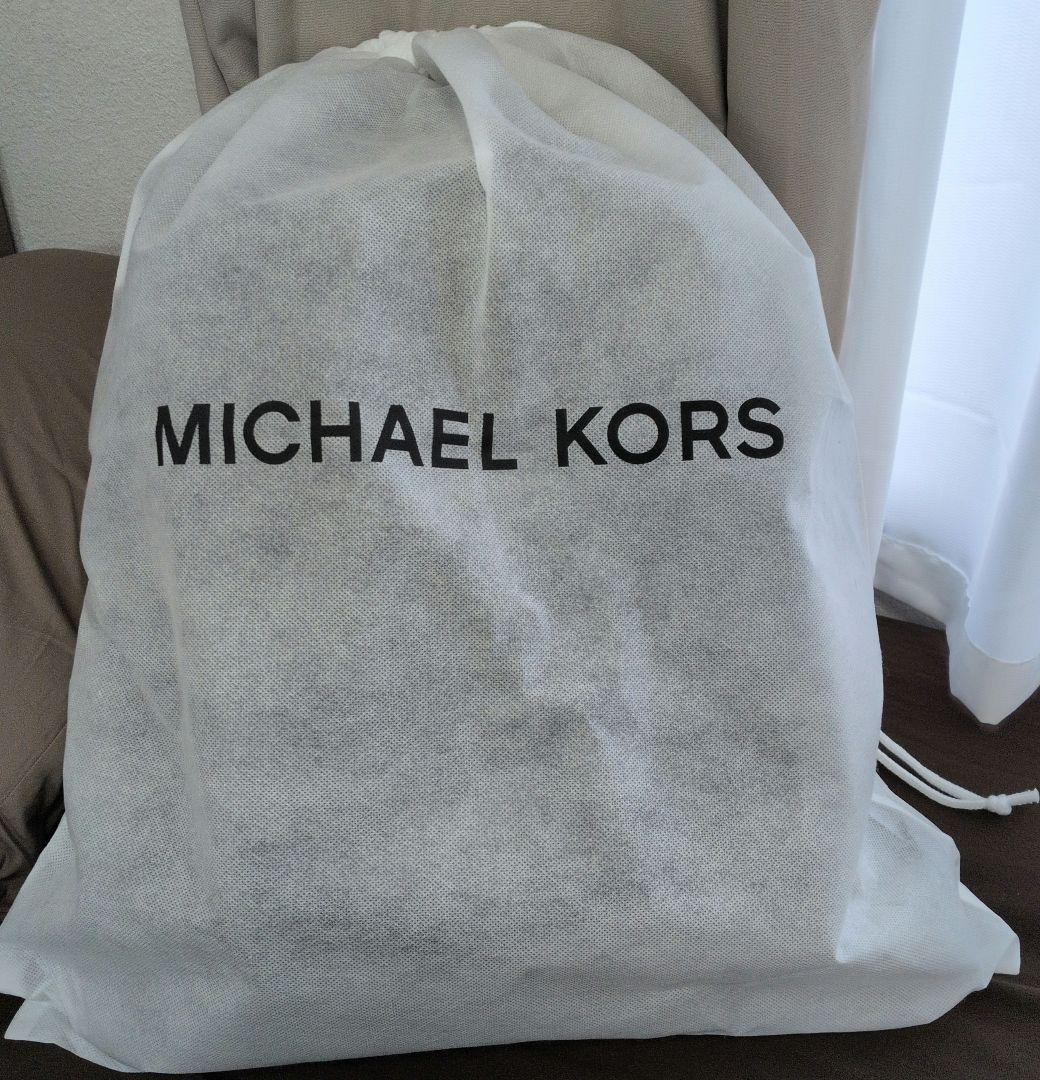 MICHAEL KORS　ブラック バックパック