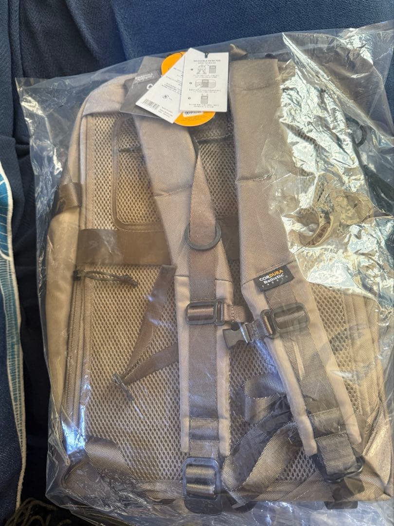 MILESTO XTREC アシンメトリーバックパック グレージュ