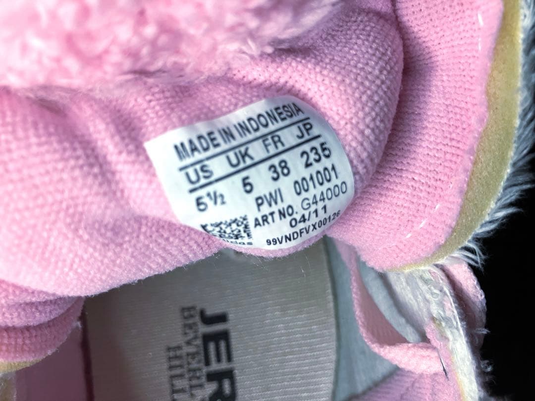 アディダス adidas ジェレミー・スコット ハイカット　クマ　ピンク