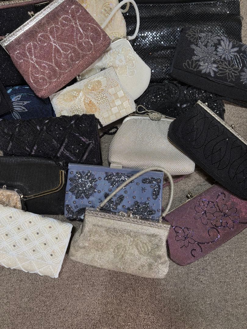 ビーズバック　まとめ売り　37点ほど　パーティーバック　昭和レトロ　大量セット