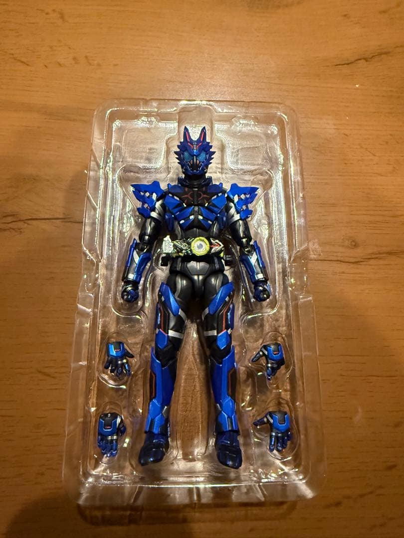 S.H.Figuarts 仮面ライダーバルカン　ローンウルフ