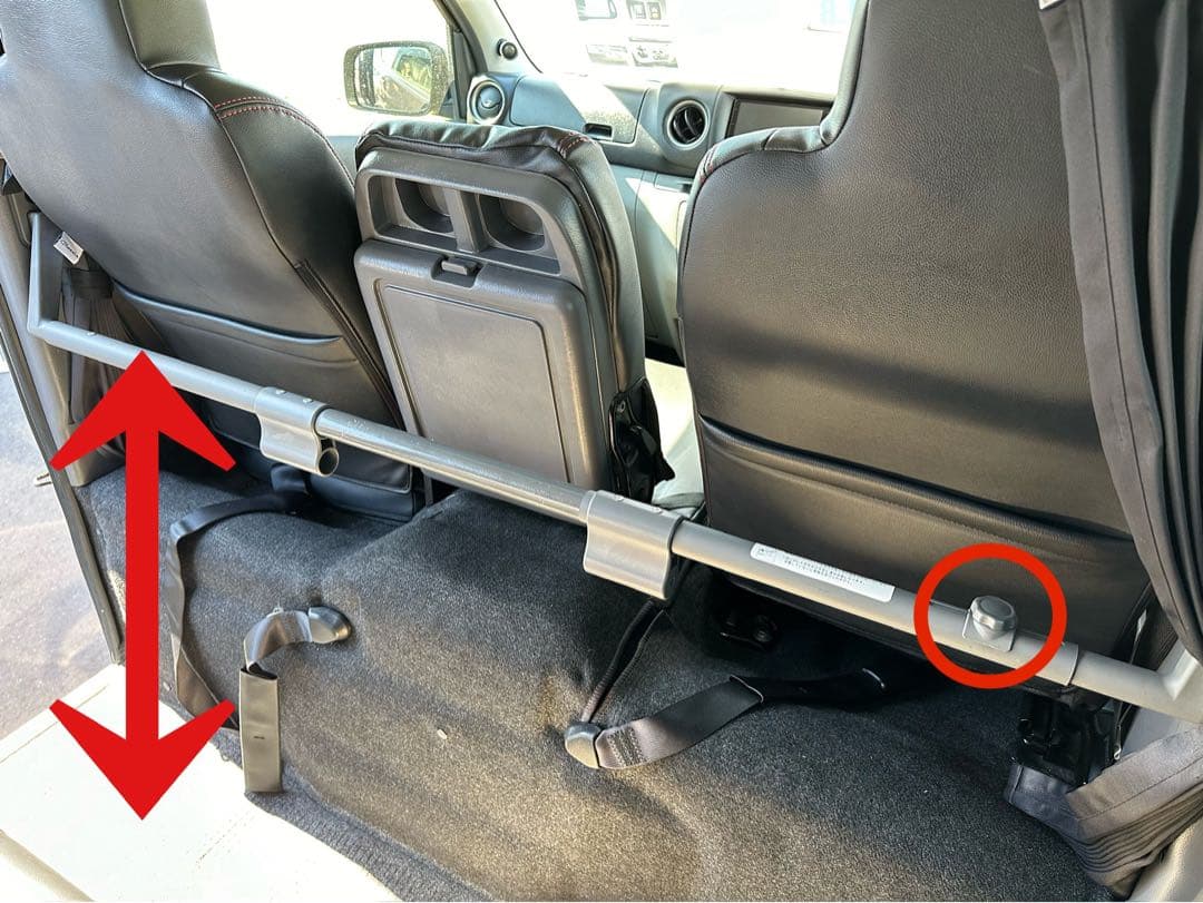 はるくんえいとくんパパさん ハイエース　レジアスエース　セカンドテーブル