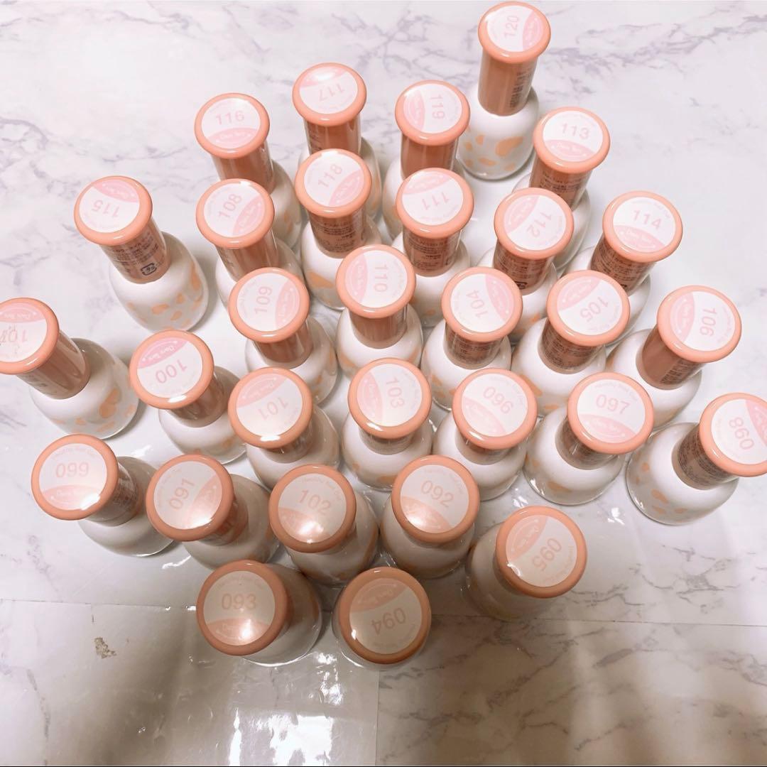 【期間限定お値下げ】お買得品！カラージェル120本 +付属コート4本