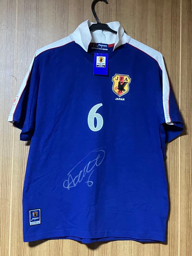 正規品商品タグサイン付きadidas 日本代表6番　服部年宏　半袖 ユニフォーム