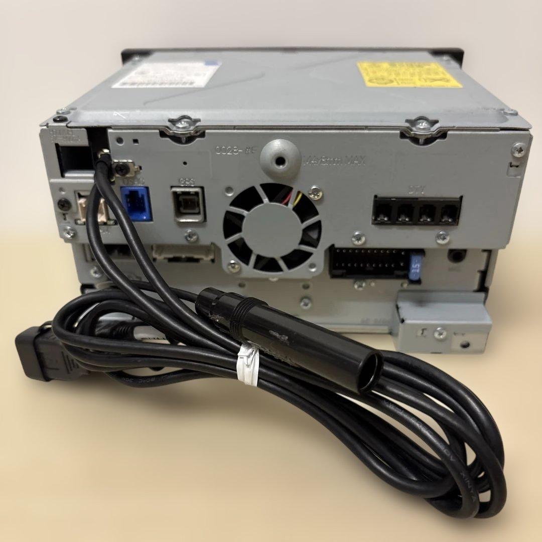 美品2024地図8インチ大画面フルセグナビBluetooth搭載KXMH802F