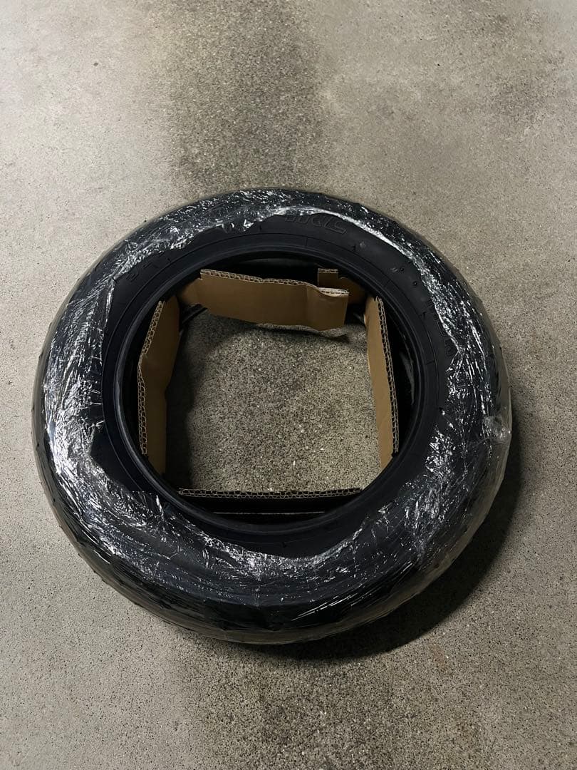 送料込みです‼️IRC MBR740RR 3.50-10ハイグリップタイヤ① IRC MBR740