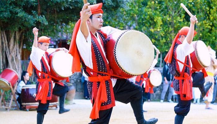 (送料無料)39.980円 エイサー大太鼓36cmとサージ*3mと移動袋セット