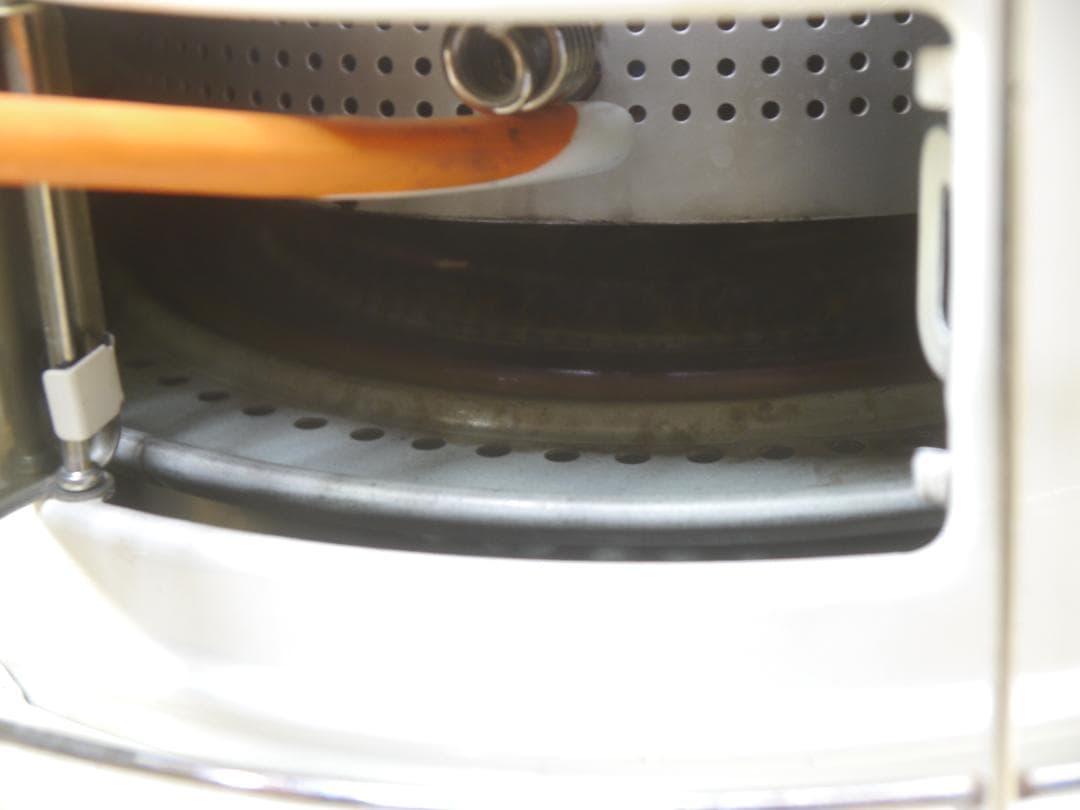 送料無料◇2014年◇コロナ ホワイト石油ストーブ 手動ダイヤル式