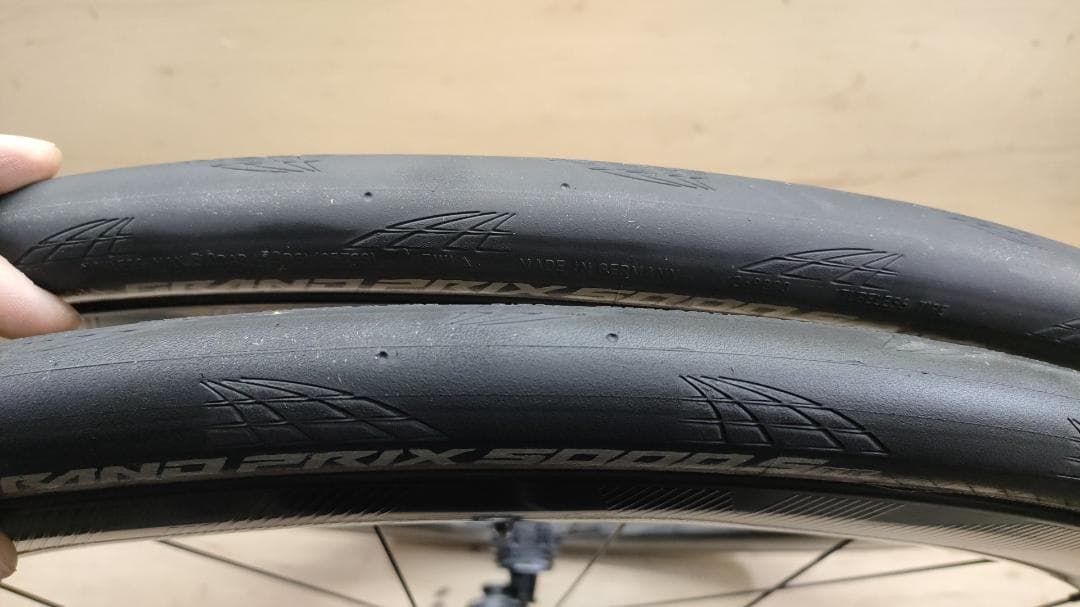 ■RYET　ライエット■カーボンホイール　リムハイト45㎜　1190g±30g■