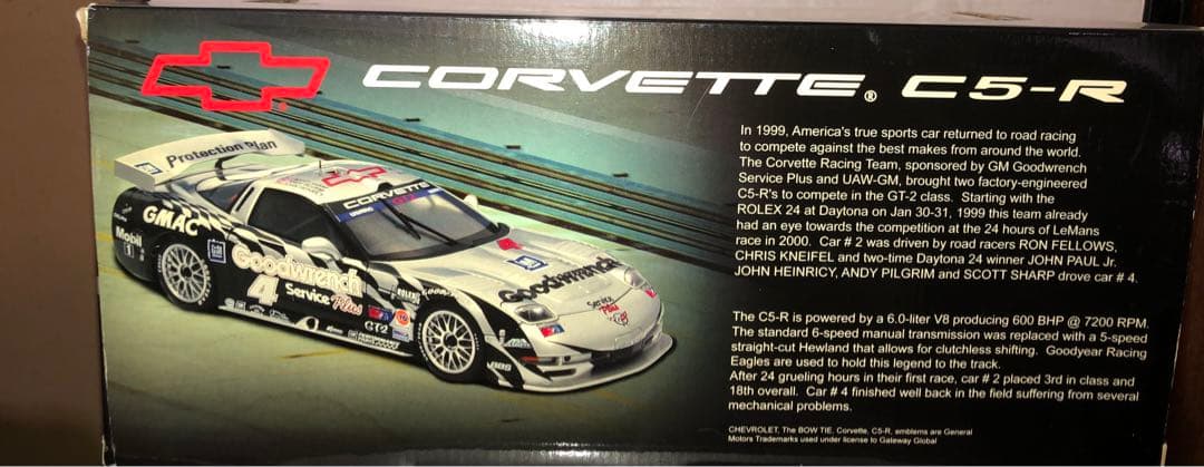 オートアート18/1 Corvette C5-R ミニカー Goodwrench