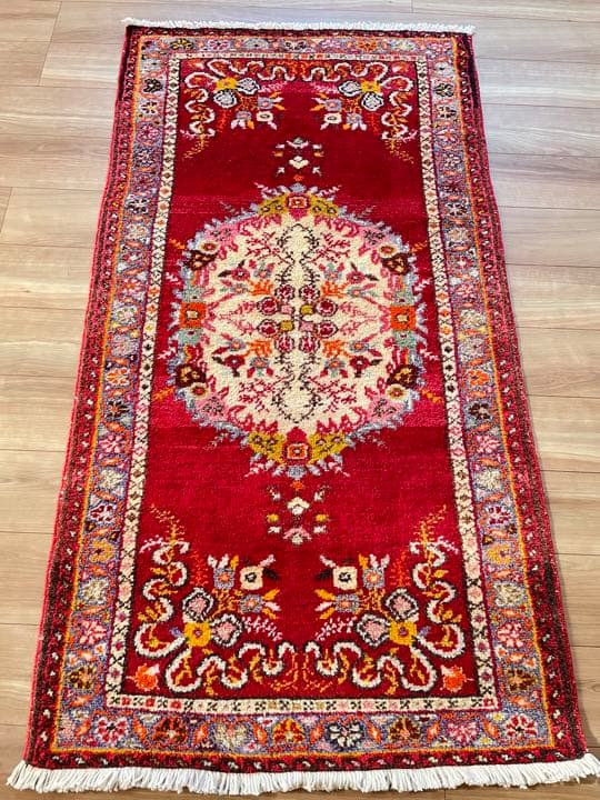 ギュネイ ラグ トルコ絨毯 ギュネイラグ ヴィンテージ - メルカリ