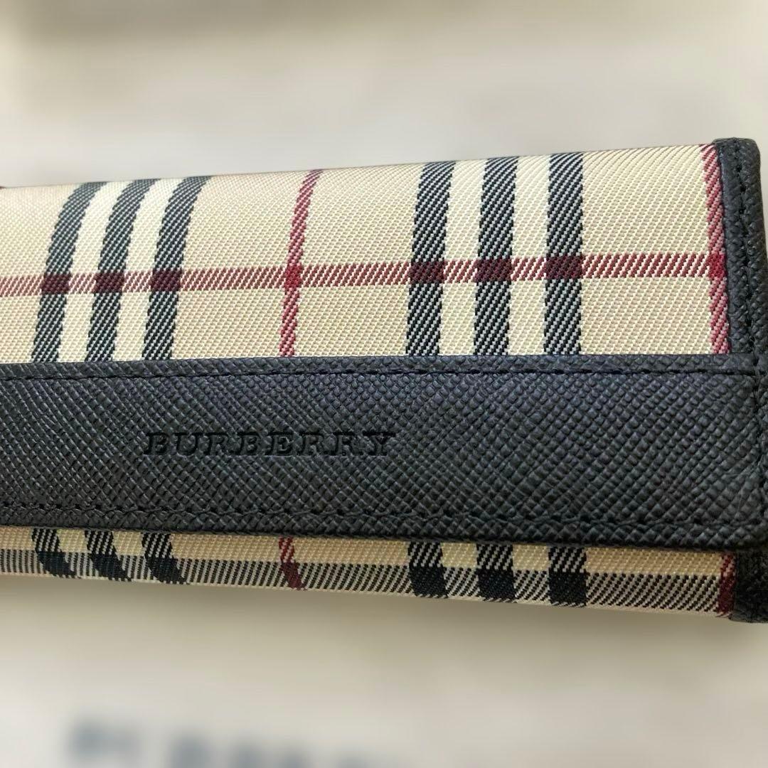 未使用品 箱付き　バーバリー 5連キーケース ベージュ