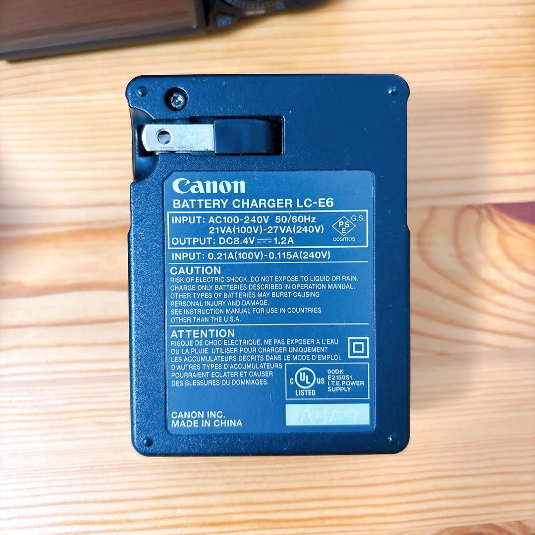 美品 Canon EOS 60D デジタル一眼レフセット ストロボ付き