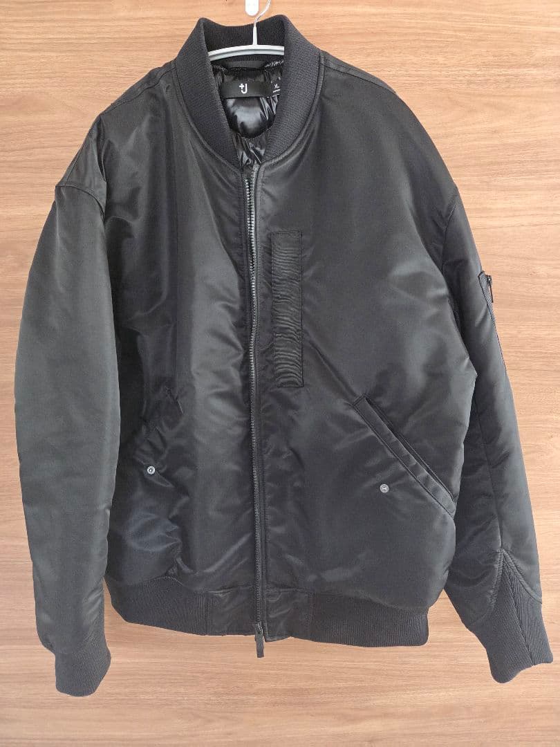 ハイブリッドダウンオーバーサイズMA-1ブルゾン