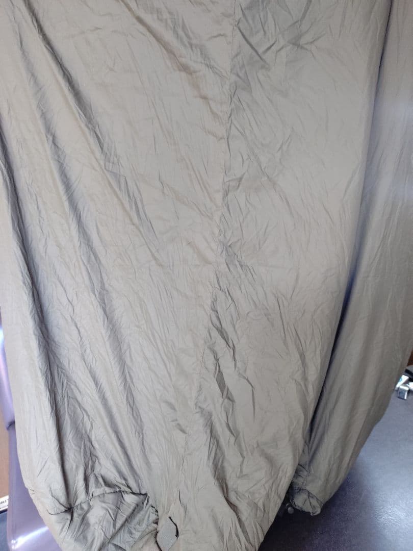 Carinthia Defence 1TOP200 寝袋