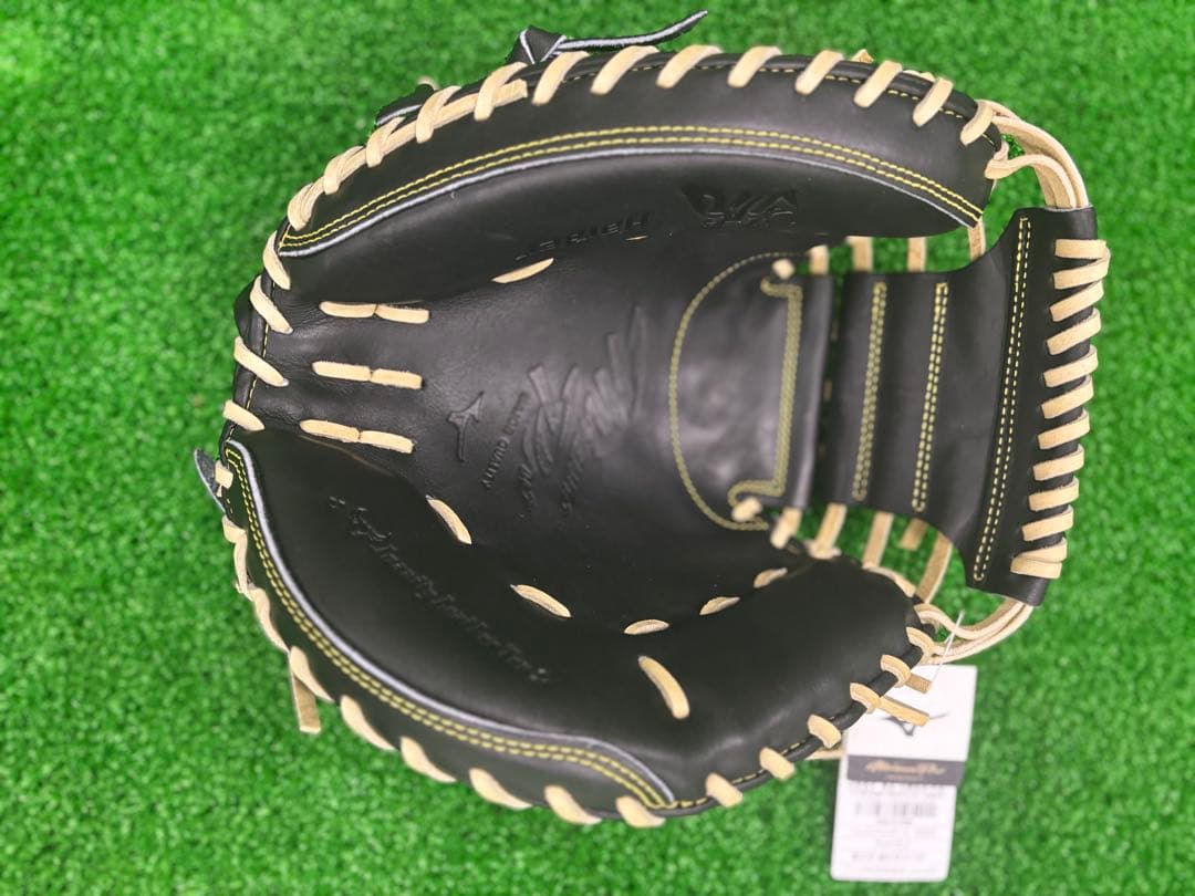 ミズノプロ限定 硬式捕手用ミット. 號SAKEBI Harder【M-R型】