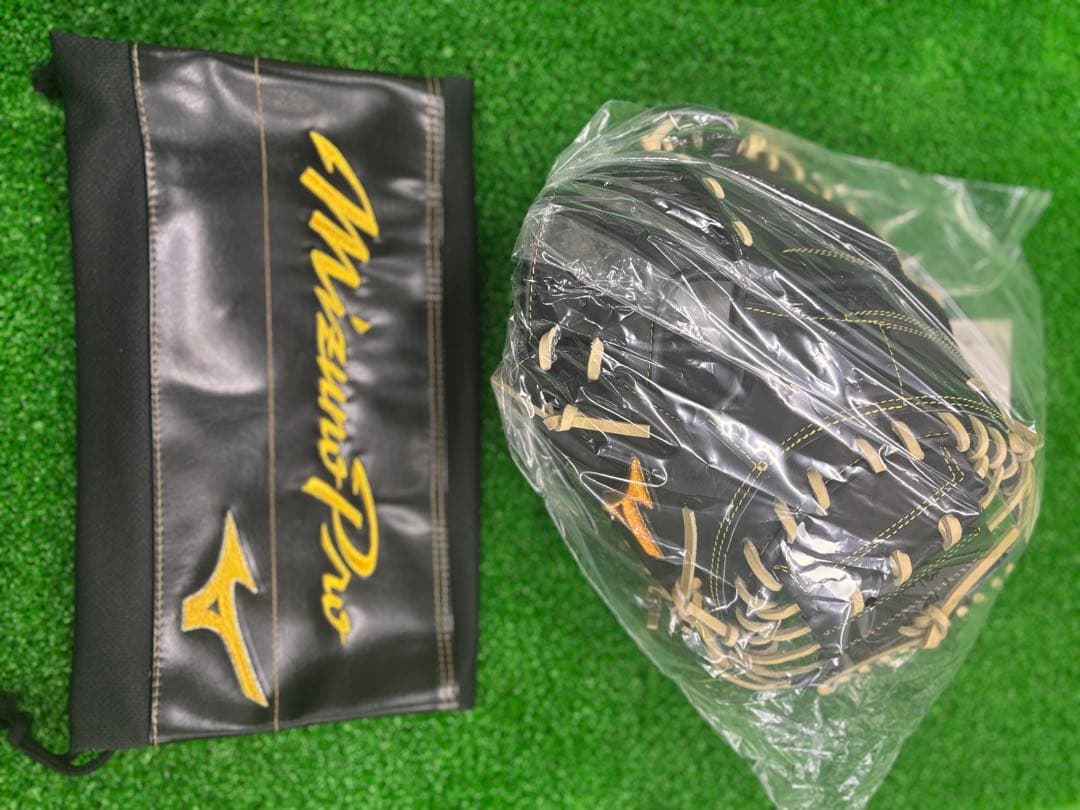 ミズノプロ限定 硬式捕手用ミット. 號SAKEBI Harder【M-R型】