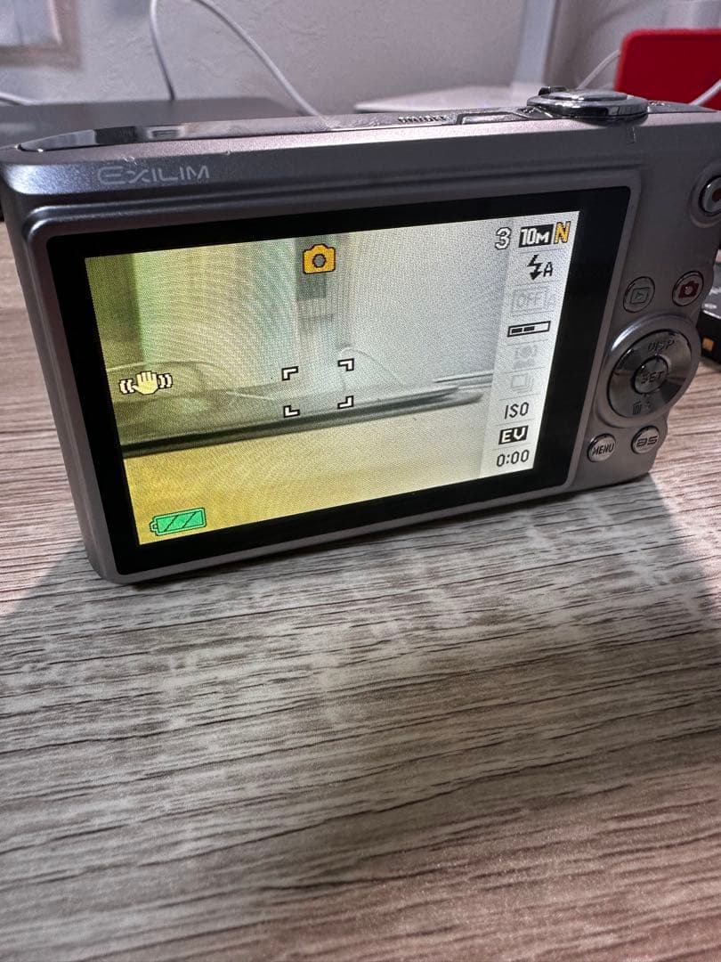 美品 Casio EXFILM EX-Z200 付属品完備 バッテリー2つ