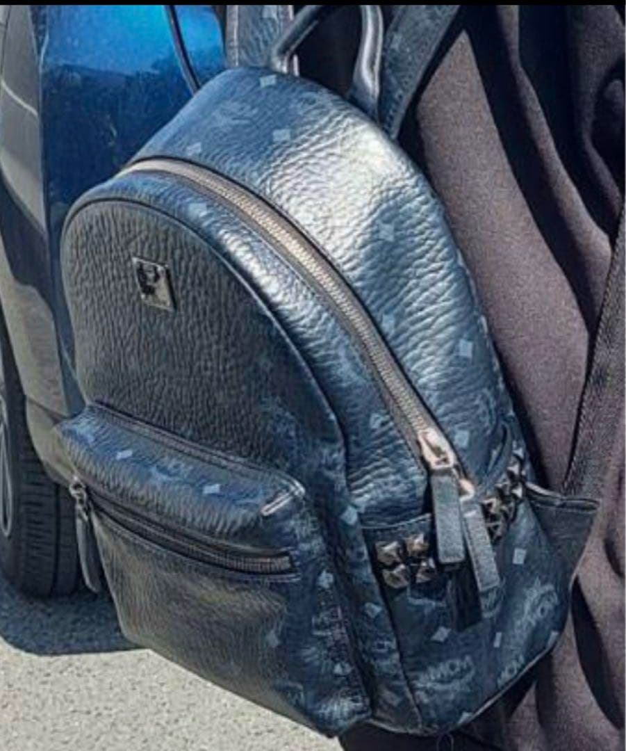 ねこ♥MCM ブラックレザーリュック Mサイズ