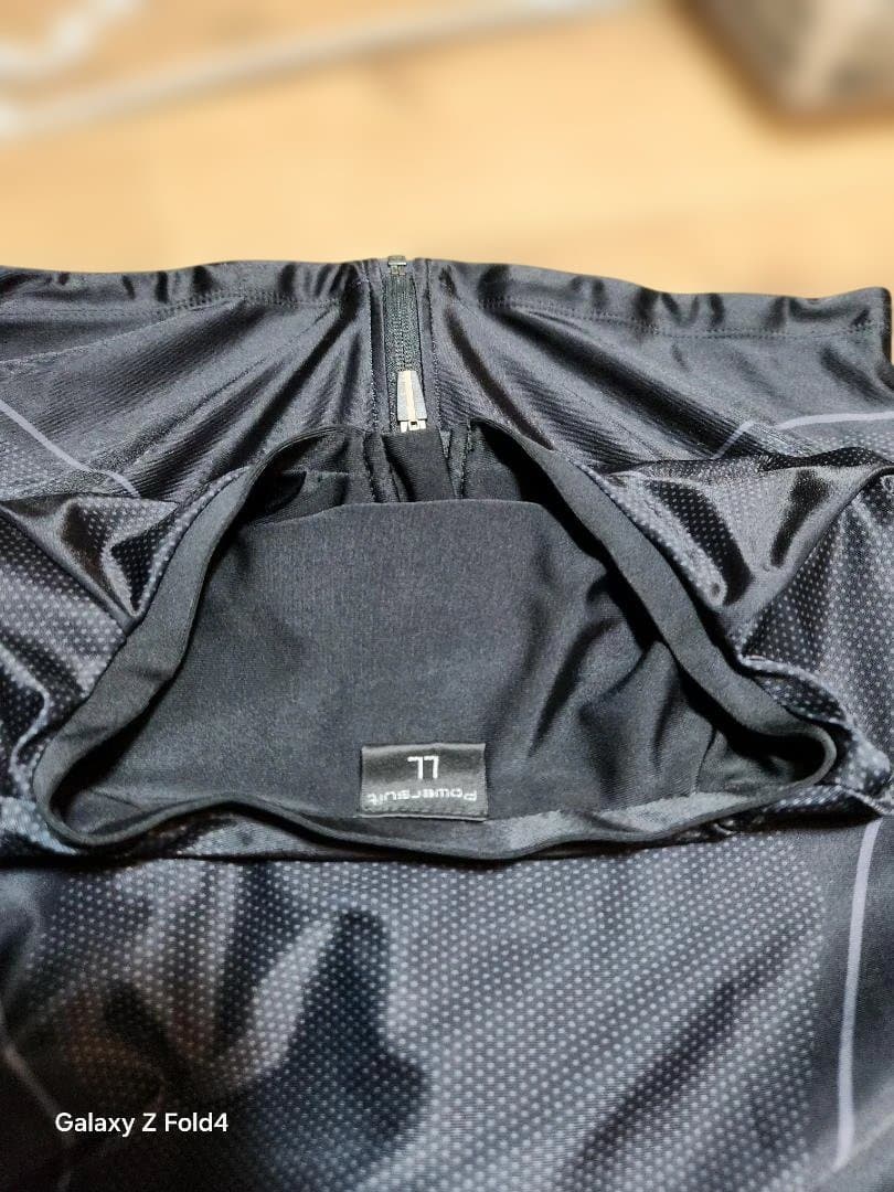 SIXPAD Powersuit 上 メンズ LL