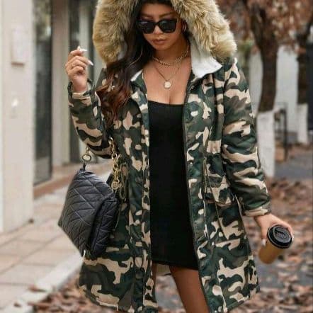 迷彩柄ファー付きジャケット - メルカリ