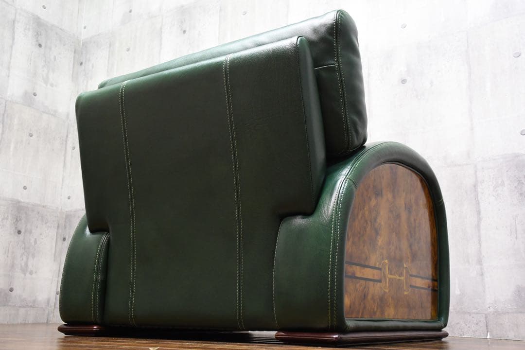 DCC12 フォルミタリア パオロ グッチ 象嵌細工 レザー 1人掛けソファ