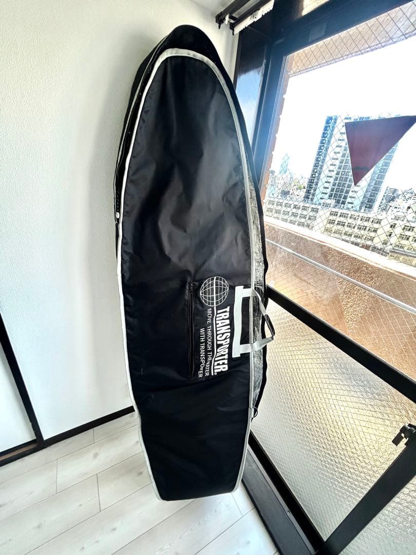 ロストサーフボード5'8 Outcat（フィン＋リーシュ+ケース）