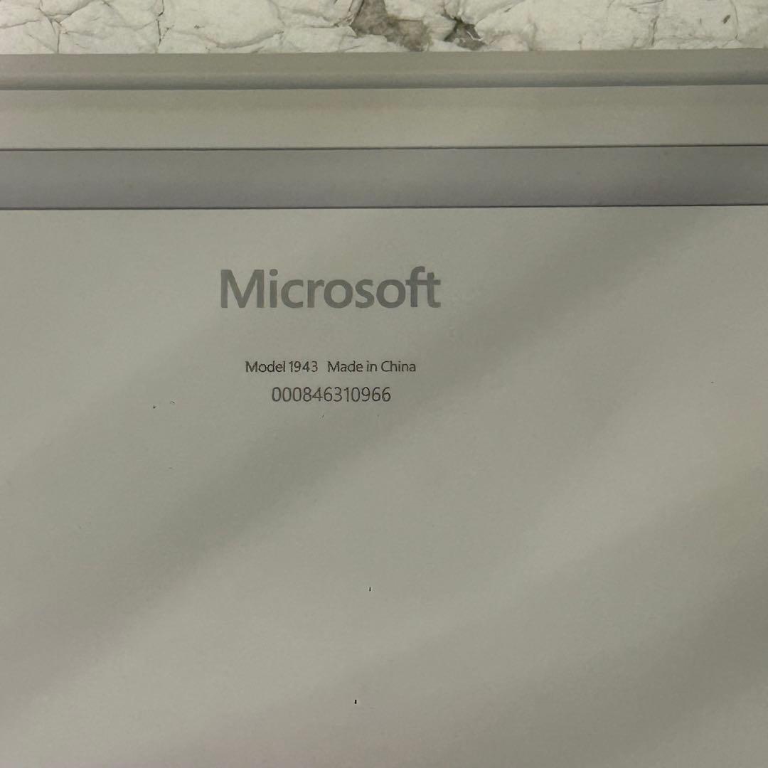 美品　Surface Laptop Go i5 4GB/64GB プラチナ