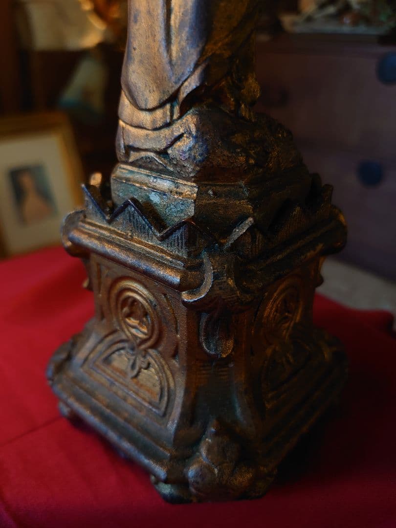 フランス1900s'マリア様 金彩 メタル像