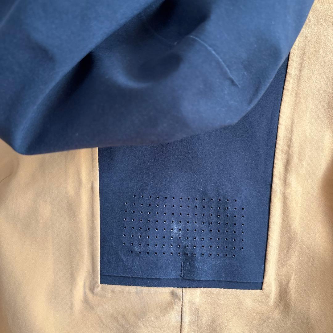 新春SALEデサントSIOシェルジャケットスキーウェア フード付きメンズM