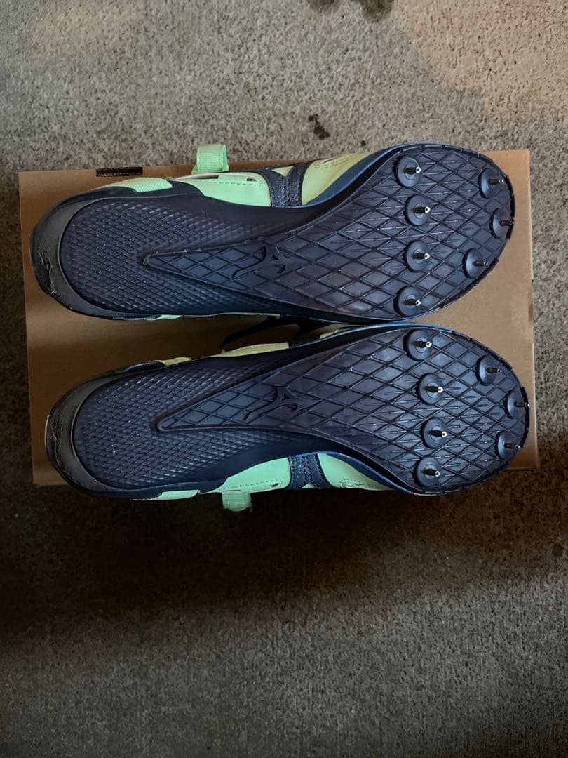 ミズノ クロノインクスネオ 27.0cm