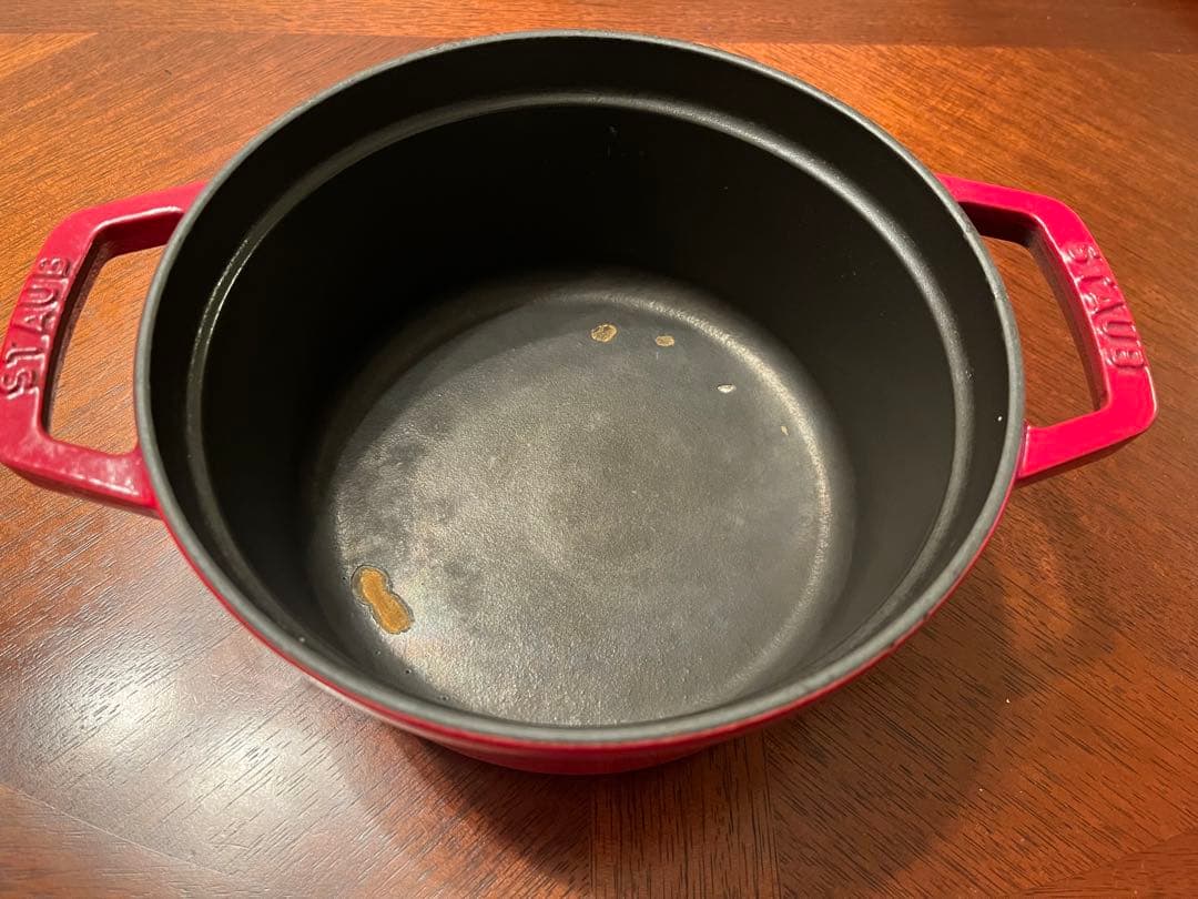 STAUB 両手鍋 赤 20cm - メルカリ