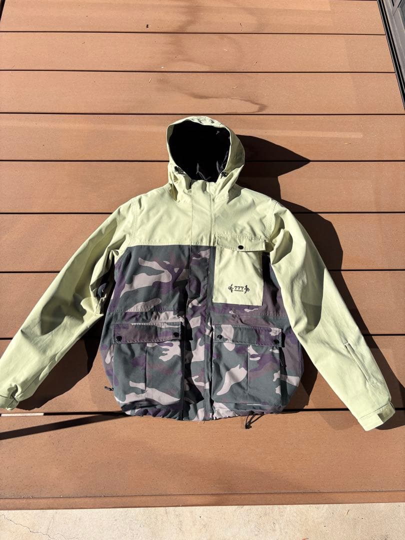 【GORE-TEXスノーボードウェア】NOMADIC, VOLCOM