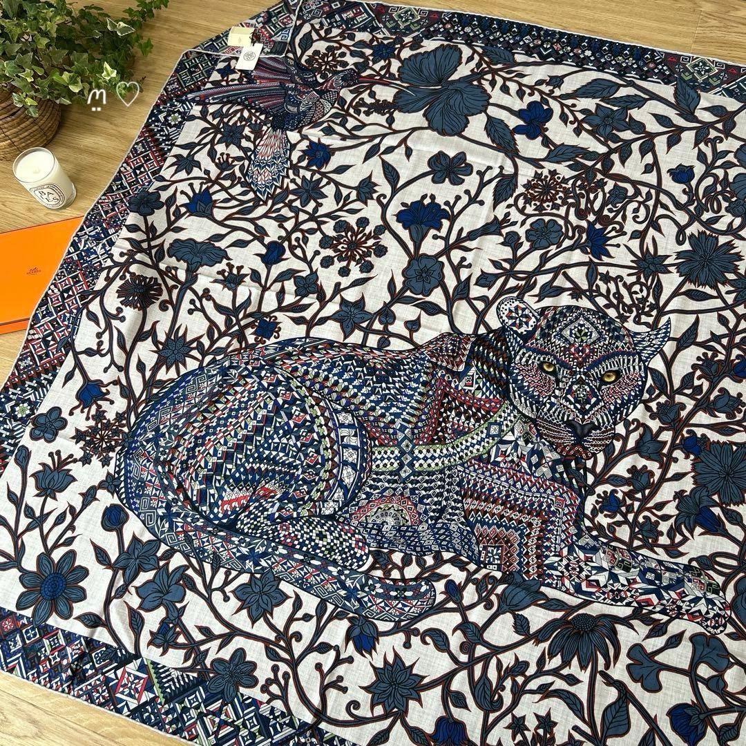 新品　HERMES　エルメス　カレ140　ジェアン　ジャガーとハチドリ　カシシル