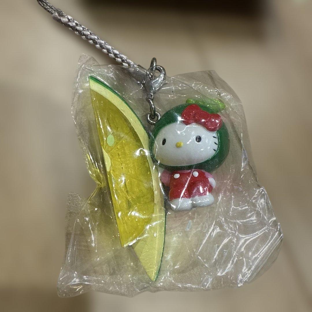 大分限定 【激レア】　キティ　コップのフチの カボス　ハローキティ　ストラップ